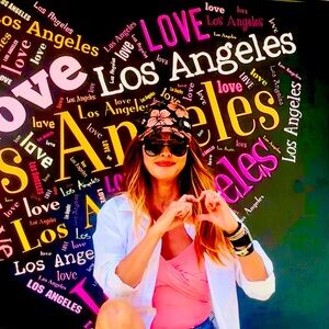 Meet your Posher, Red Yogi